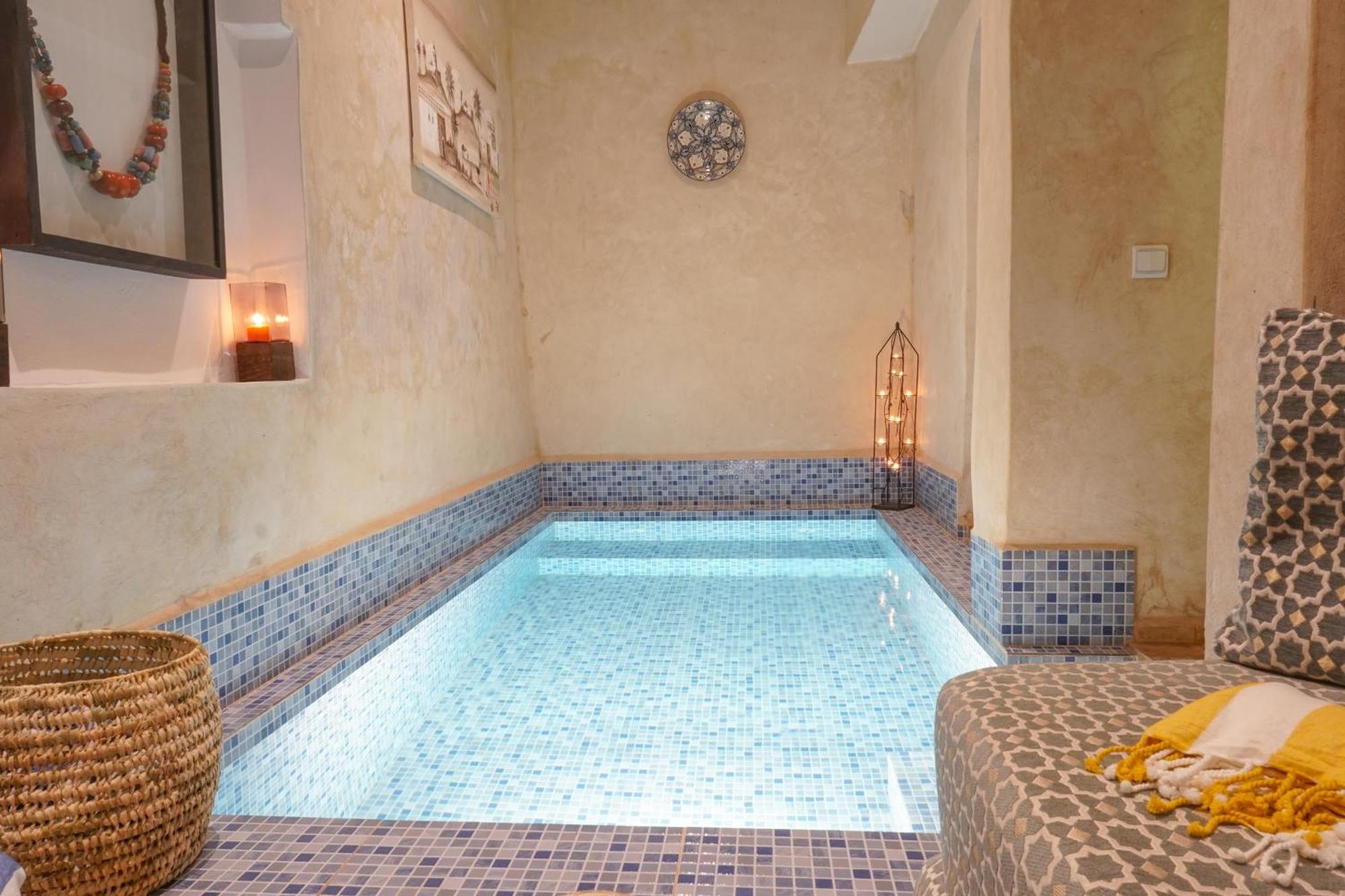 Riad Darna 4 Chambres Avec Piscine Et Petit Dejeuner マラケシュ エクステリア 写真